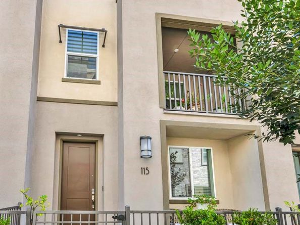 115 Hideaway Loop, Mission Viejo CA 92692