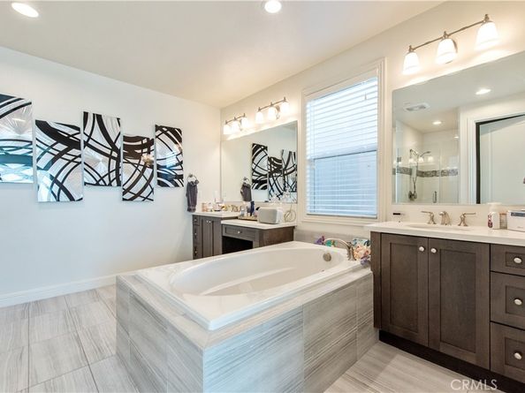 23 Manzanillo, Lake Forest CA 92630