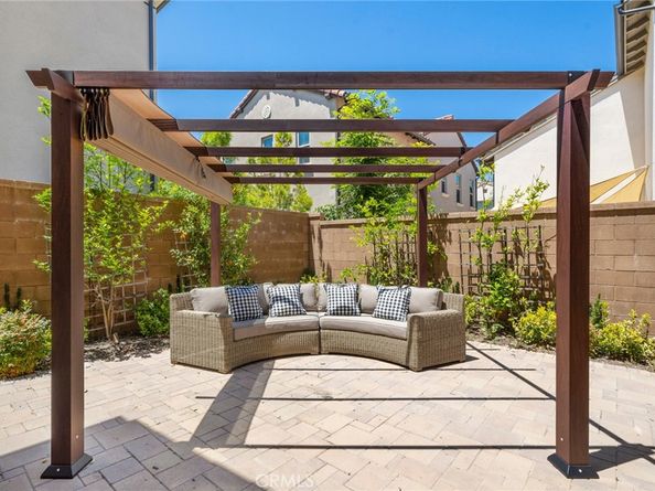 143 Trumpet Flower, Irvine CA 92618