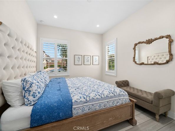 143 Trumpet Flower, Irvine CA 92618