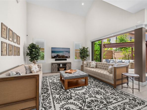 143 Trumpet Flower, Irvine CA 92618