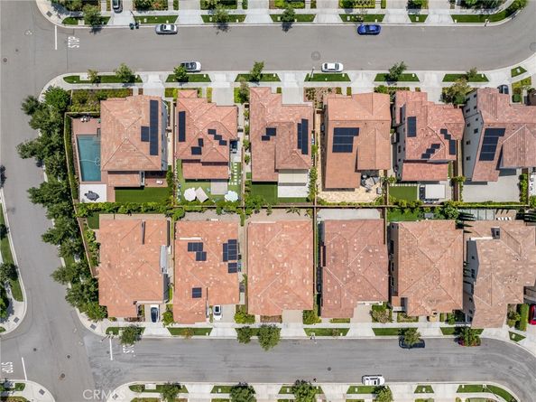 126 Paxton, Irvine CA 92620