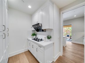 126 Paxton, Irvine CA 92620