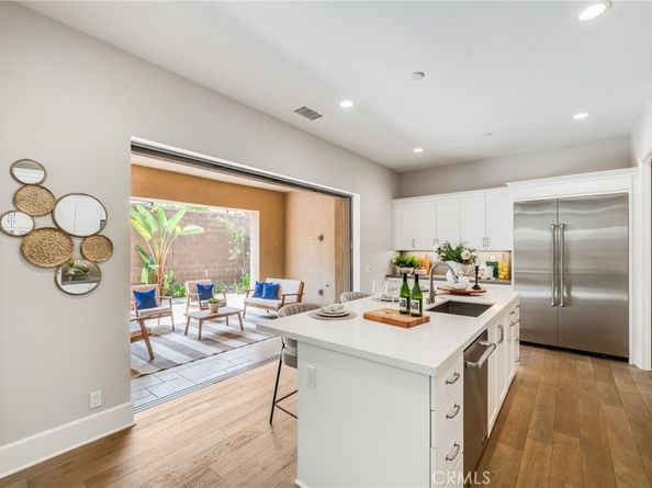 126 Paxton, Irvine CA 92620