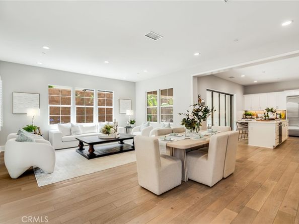 126 Paxton, Irvine CA 92620