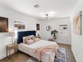 11443 11445 Saticoy Street, North Hollywood CA 91605