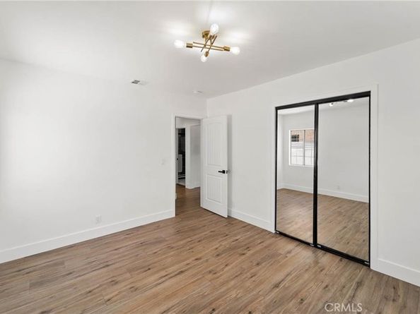 11443 11445 Saticoy Street, North Hollywood CA 91605