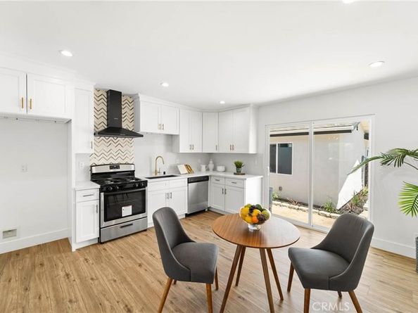 11443 11445 Saticoy Street, North Hollywood CA 91605