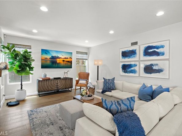 18976 Rockinghorse Lane, Huntington Beach CA 92648