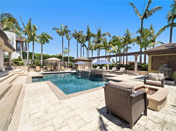 18976 Rockinghorse Lane, Huntington Beach CA 92648