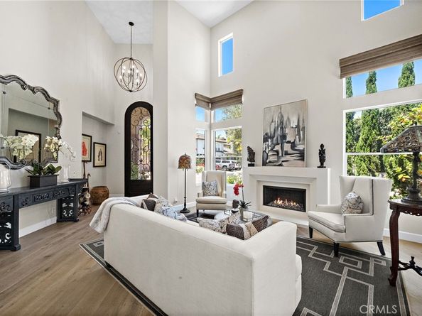 18976 Rockinghorse Lane, Huntington Beach CA 92648