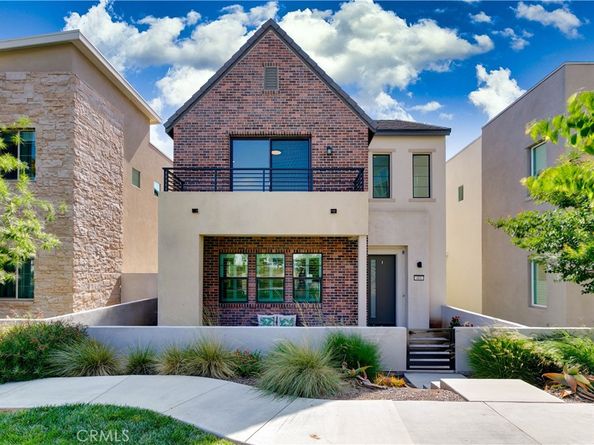 484 Chorus, Irvine CA 92618