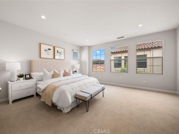 206 Milky Way, Irvine CA 92618