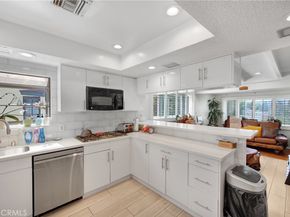 3859 Hollyview Terrace, Culver City CA 90232