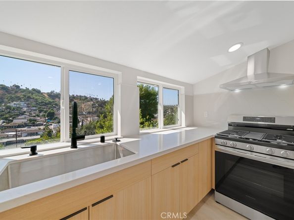 4365 O'Neill St., Los Angeles CA 90032