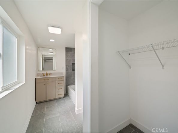 4365 O'Neill St., Los Angeles CA 90032