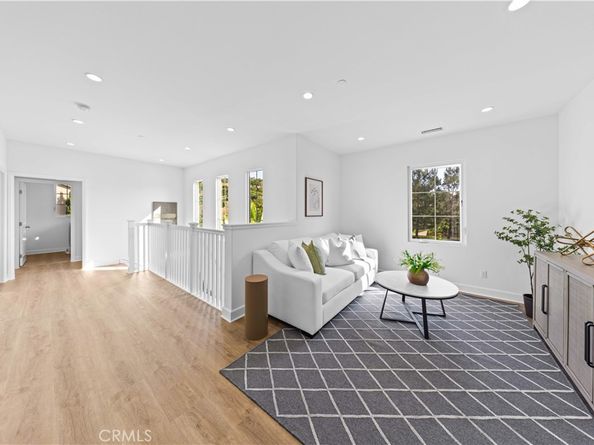 51 Painted Sky, Irvine CA 92602