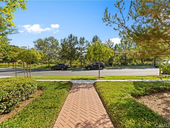 51 Painted Sky, Irvine CA 92602