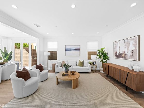 51 Painted Sky, Irvine CA 92602