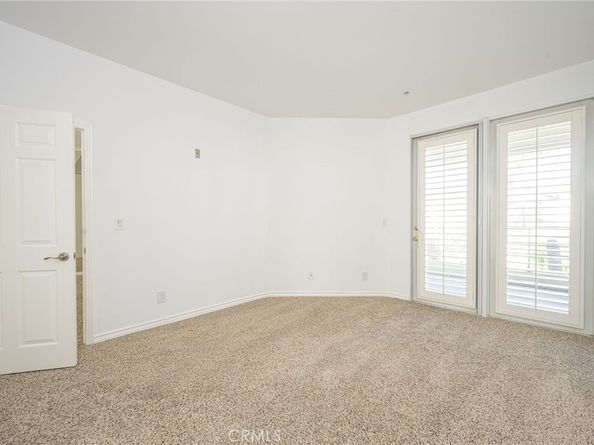 2243 Martin 419, Irvine CA 92612