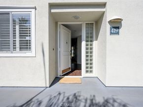 2243 Martin 419, Irvine CA 92612