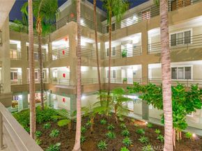 2243 Martin 419, Irvine CA 92612