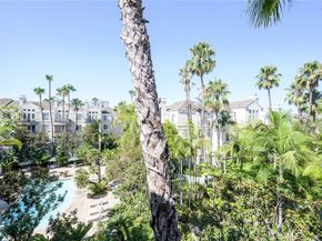 2243 Martin 419, Irvine CA 92612