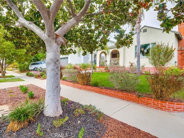 8309 Regis Way, Los Angeles CA 90045
