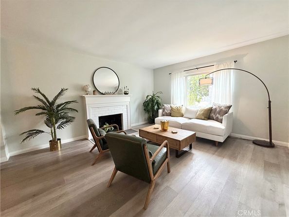 8309 Regis Way, Los Angeles CA 90045