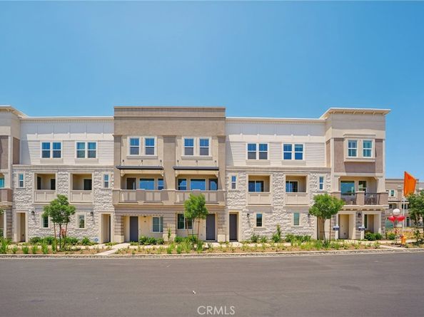 109 Towns Avenue, Upland CA 91786