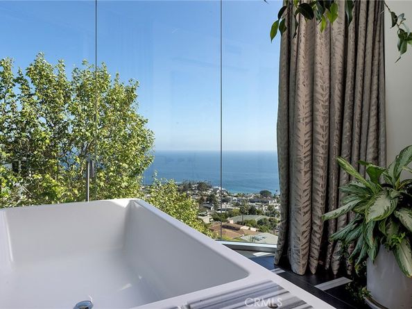 465 Panorama Drive, Laguna Beach CA 92651