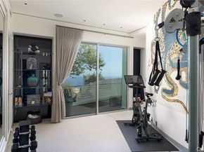 465 Panorama Drive, Laguna Beach CA 92651