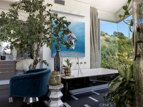 465 Panorama Drive, Laguna Beach CA 92651