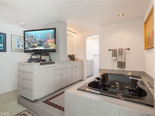 16118 Mariner Drive 18, Huntington Beach CA 92649