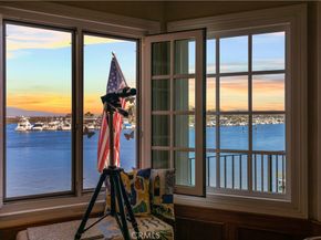 16118 Mariner Drive 18, Huntington Beach CA 92649