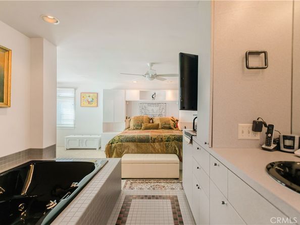 16118 Mariner Drive 18, Huntington Beach CA 92649