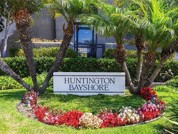 430 Lake Street 304, Huntington Beach CA 92648