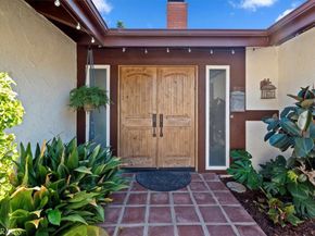 17902 Lucero Way, Tustin CA 92780