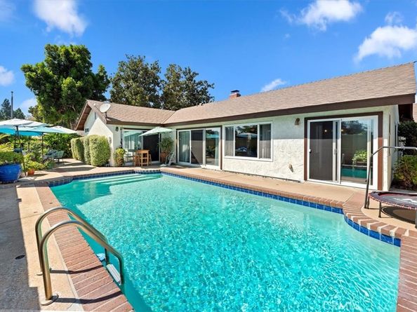 17902 Lucero Way, Tustin CA 92780
