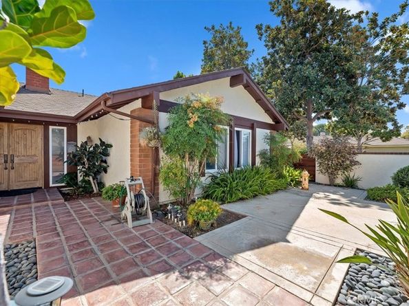 17902 Lucero Way, Tustin CA 92780