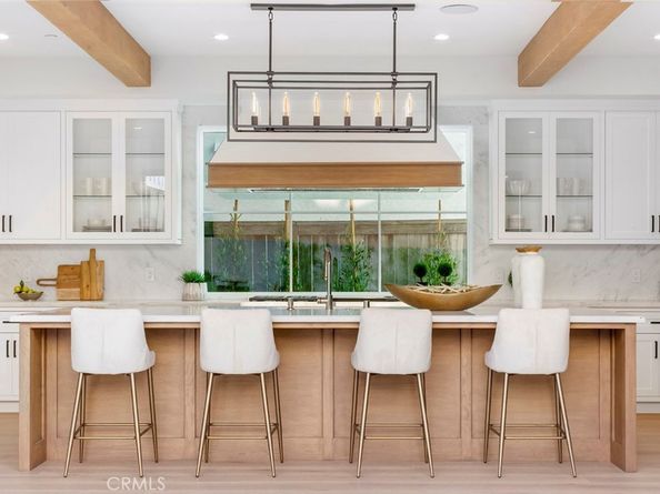 521 12th Street, Huntington Beach CA 92648