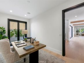 521 12th Street, Huntington Beach CA 92648