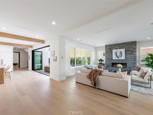 521 12th Street, Huntington Beach CA 92648