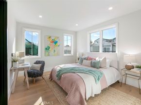 521 12th Street, Huntington Beach CA 92648