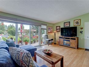 46 Calle Aragon S, Laguna Woods CA 92637