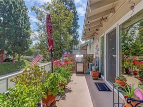 46 Calle Aragon S, Laguna Woods CA 92637