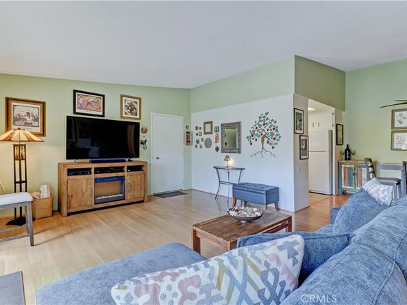 46 Calle Aragon S, Laguna Woods CA 92637