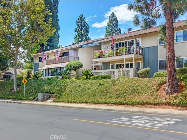 46 Calle Aragon S, Laguna Woods CA 92637