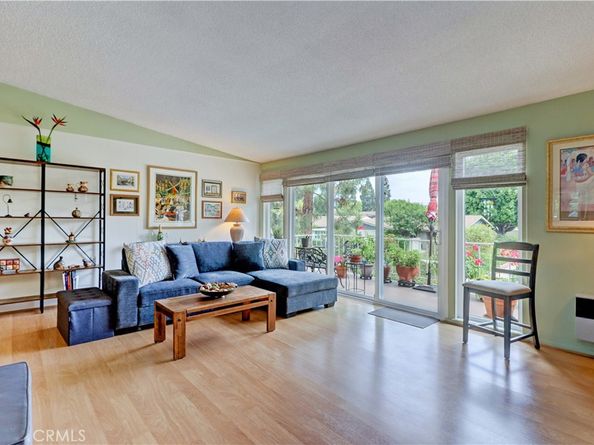 46 Calle Aragon S, Laguna Woods CA 92637