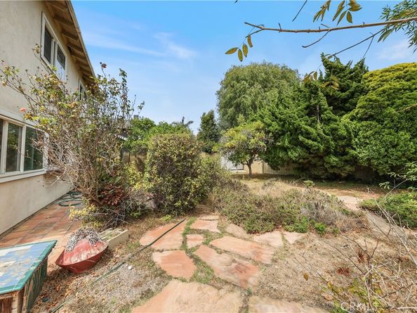 17172 Berlin Lane, Huntington Beach CA 92649